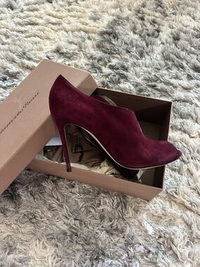 Gianvito Rossi Burgundy Suede Stiletto Booties